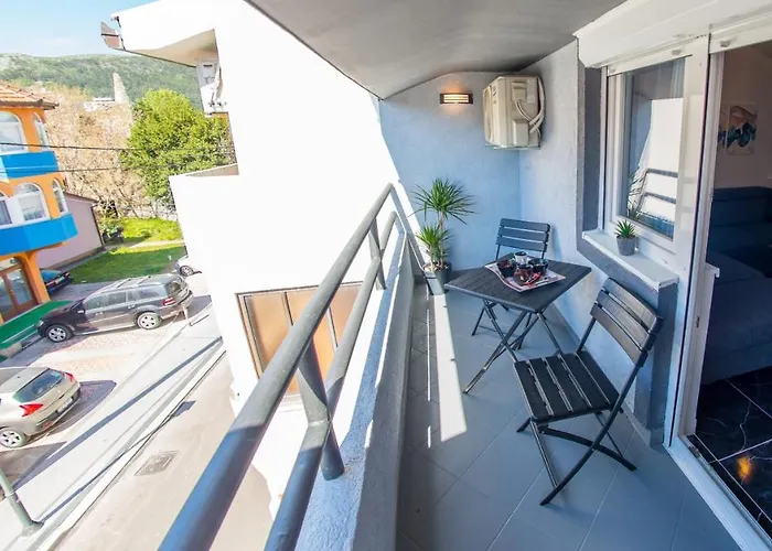 The Jewel Of Apartman *